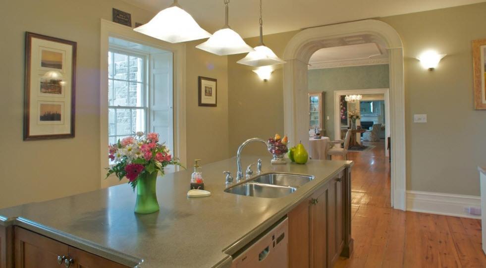 Bed and Breakfast Maplehurst Manor Броквилл Экстерьер фото